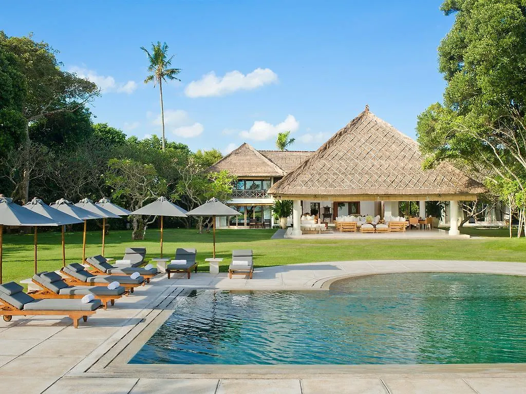 Villa Atas Ombak Seminyak