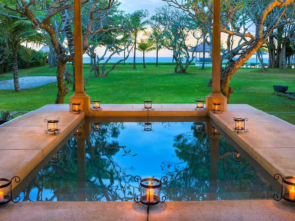 Villa Atas Ombak Seminyak